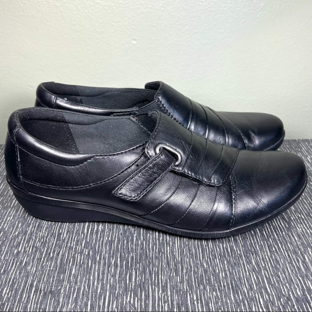 Clarks Collection Womens Sz 7.5 M Everlay Luna Slip-On Loafer Black Leather Soft
